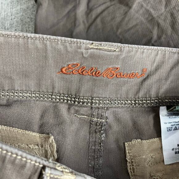 Eddie Bauer Cargo Pants Capri Women's Straight Brown Casual Relaxed Size 6 - Picture 9 of 16